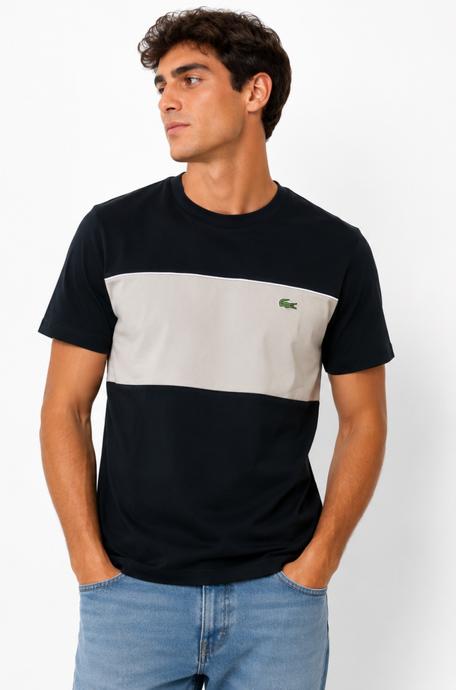 T-shirt lacoste nera e beige