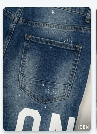 Bermuda icon in denim (vestibilità piu grande consiglio una taglia in meno a quella che acquistate di solito)