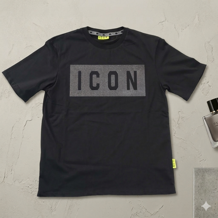 T-shirt icon fit oversize ( vestibilità piu grande)