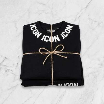 Coordinato icon (t-shirt oversize quindi vestibilità piu grande)