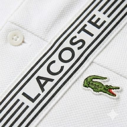 Polo Lacoste con banda sulle spalle nera/blu/bianco