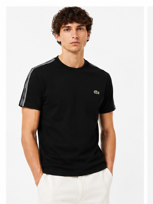 T-shirt nera con banda laterale