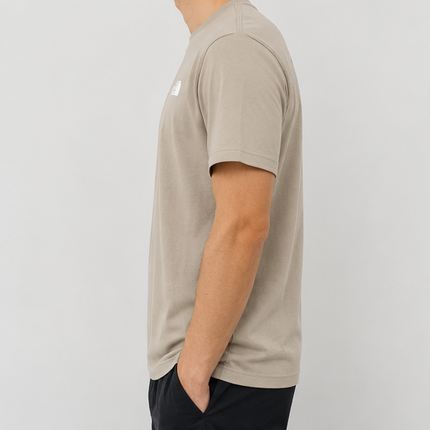 T-shirt The North Face Never Stop Exploring – Nero / Sabbia