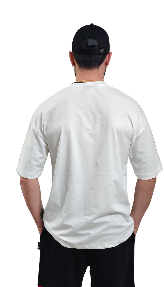 T-shirt icon nera - bianaca fit over size (vestibilità piu grande)