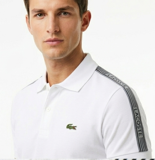 Polo Lacoste con banda sulle spalle nera/blu/bianco