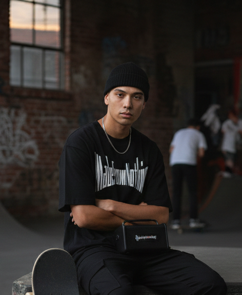 T-shirt M. F. N nera fit over size